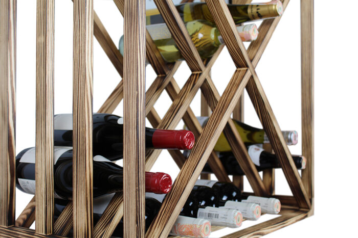 Winenest Weinkeller aus gebranntem Kiefernholz mit großer Flexibilität